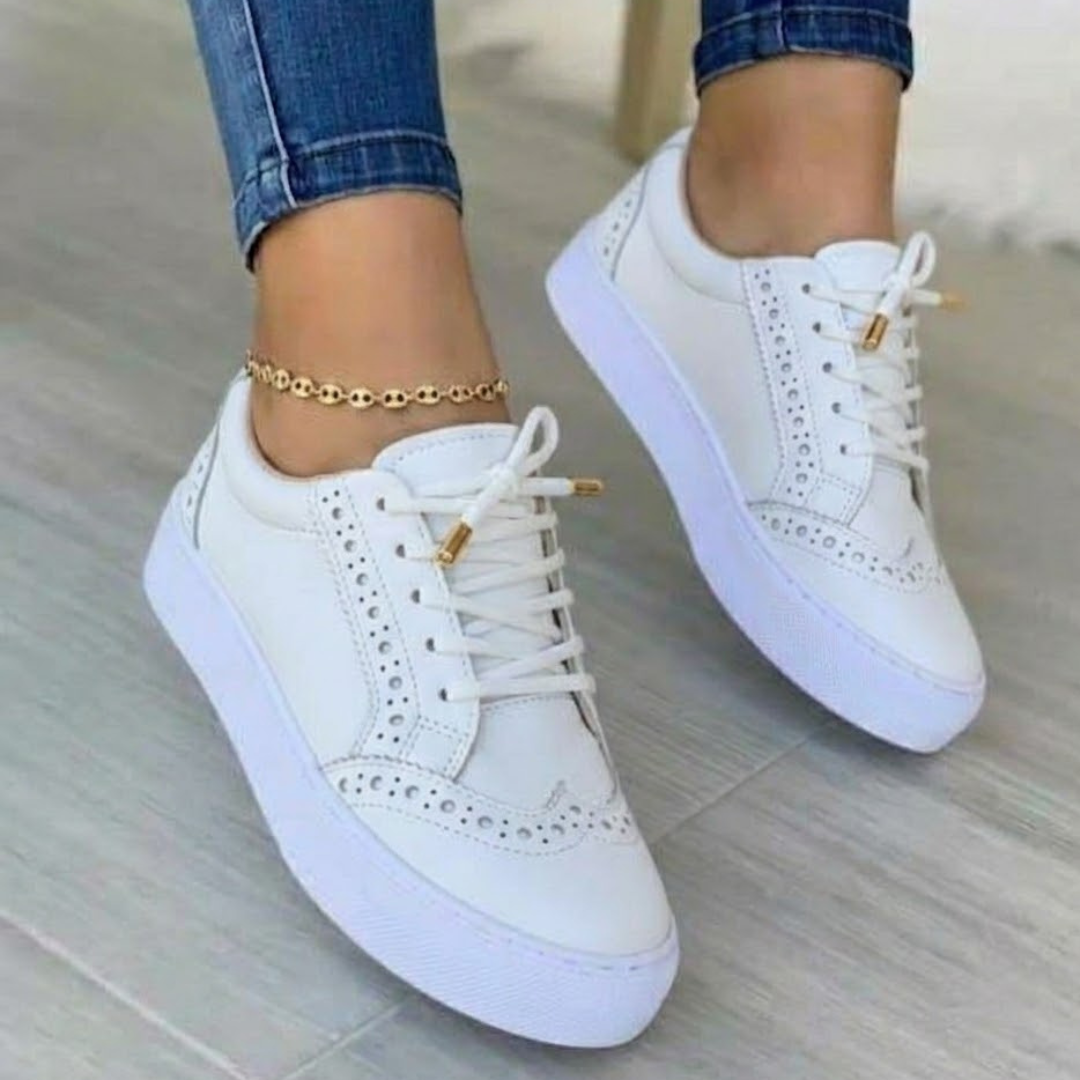 Sneakers Femme Plateforme Daim – Lacets & Style Brogue